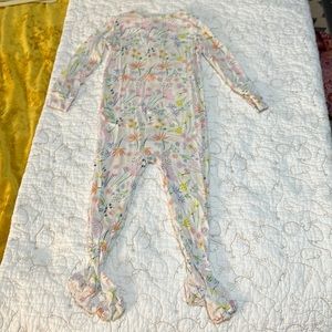 Cute Magnetic Me onesie - spring flowers